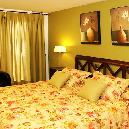 Abuela Benita * Cebreros