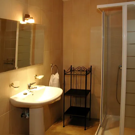 Hotell Abuela Benita Cebreros