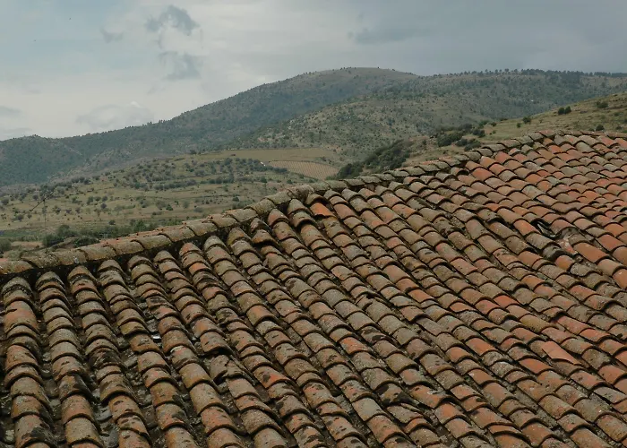 Abuela Benita Hotel Cebreros